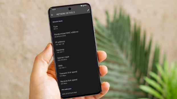 what is an IP address - Look up IP Address on Android phones and iPhones